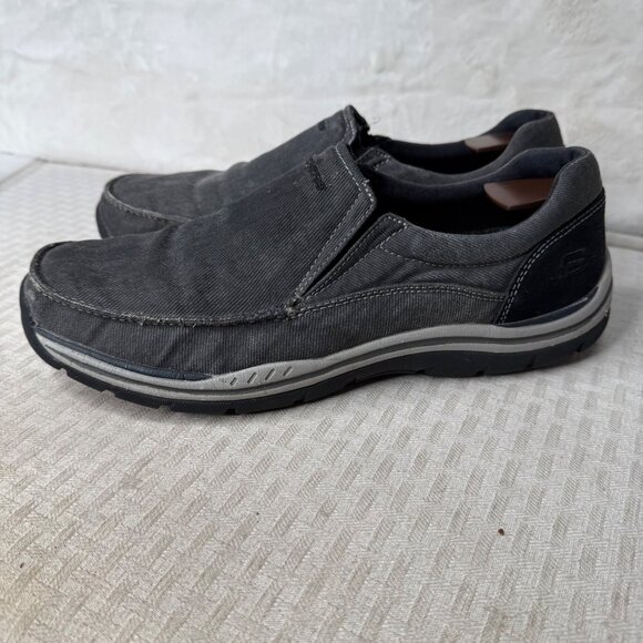 Skechers Relaxed Fit Slip-On Shoes Mens Size 10.5 Memory Foam Canvas Black Gray - Picture 1 of 9
